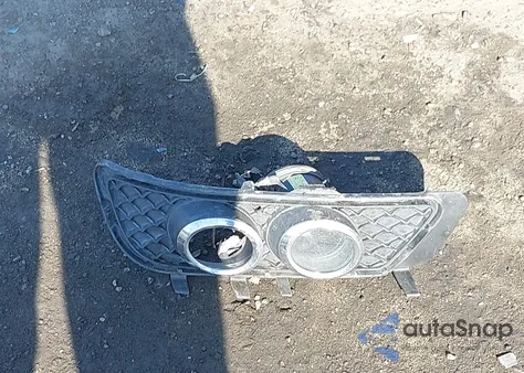 2011 Mercedes-Benz E 350 из США, поврежденный, VIN WDDHF5GB8BA449628